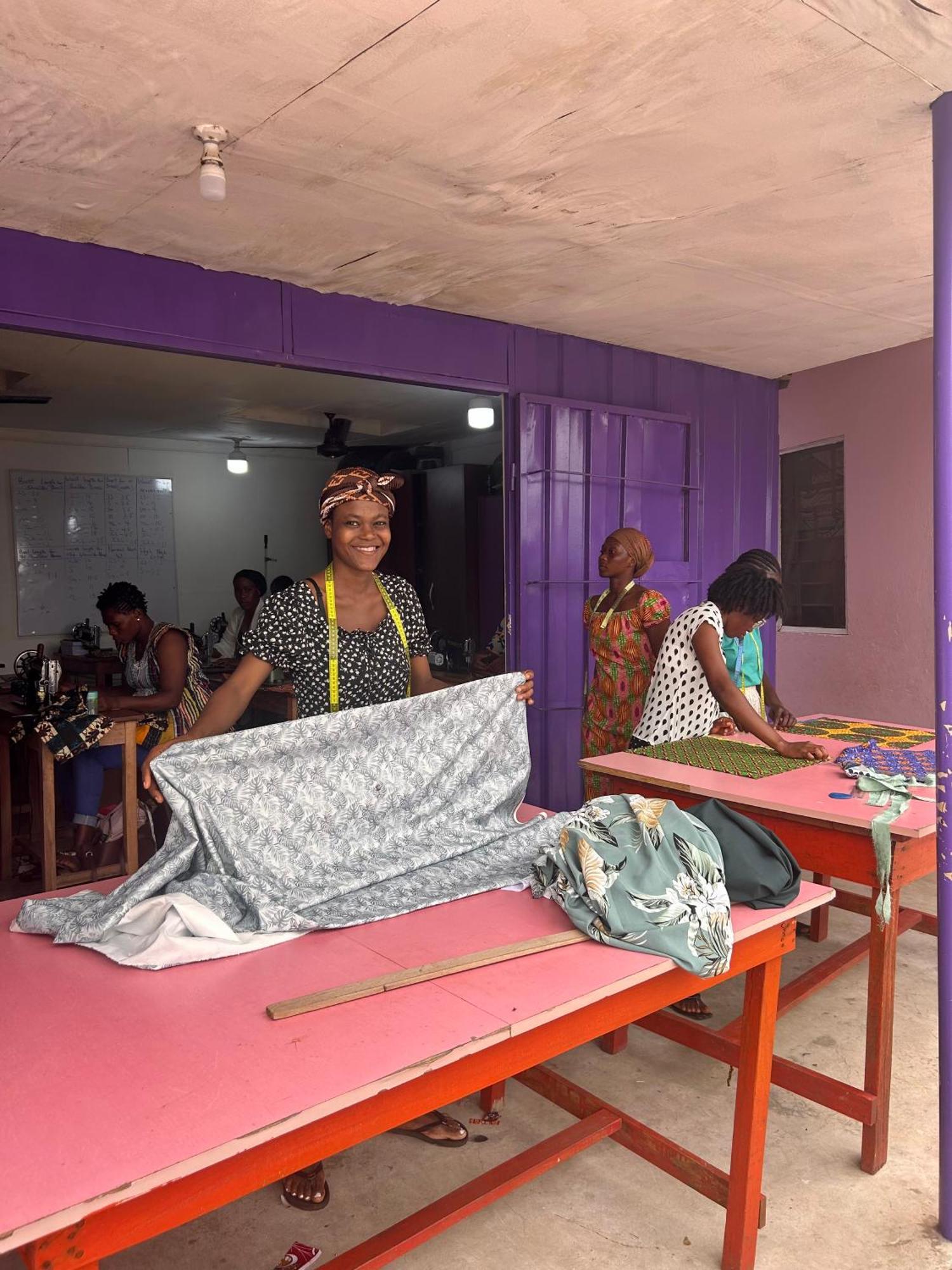 Tumi Hostel Kumasi Ngoại thất bức ảnh