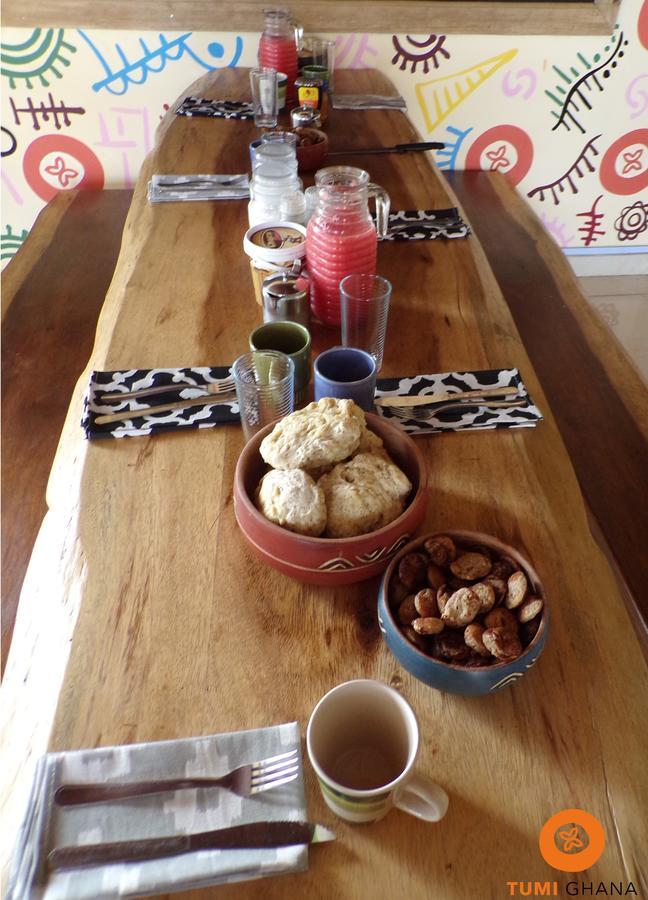 Tumi Hostel Kumasi Ngoại thất bức ảnh