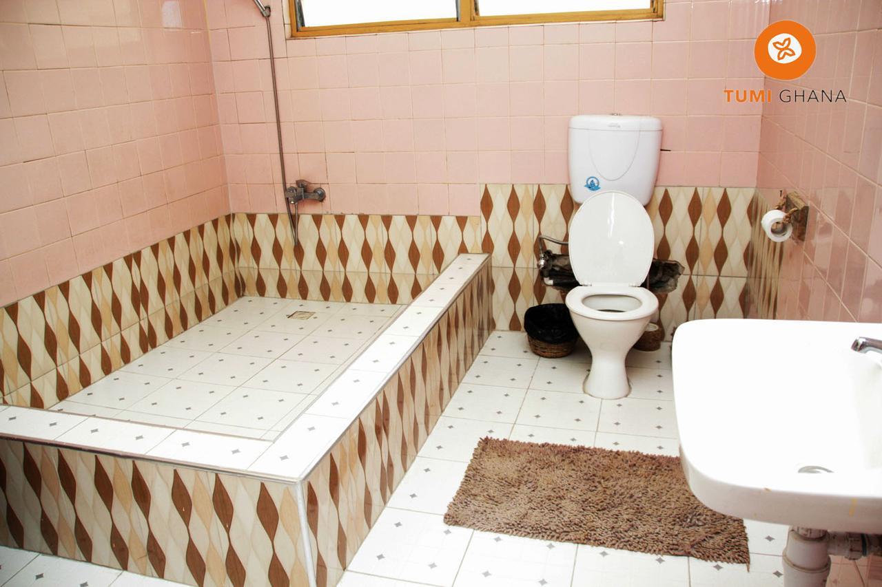 Tumi Hostel Kumasi Ngoại thất bức ảnh